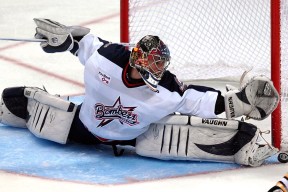 开云综合服务-蛙泳赛场荷兰选手技压群雄，荷兰蛙泳运动员