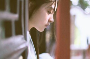 开云体育官方网入口-库里：单场远距离三分突破52分，刷新个人最高纪录！，库里远距离三分球视频大全